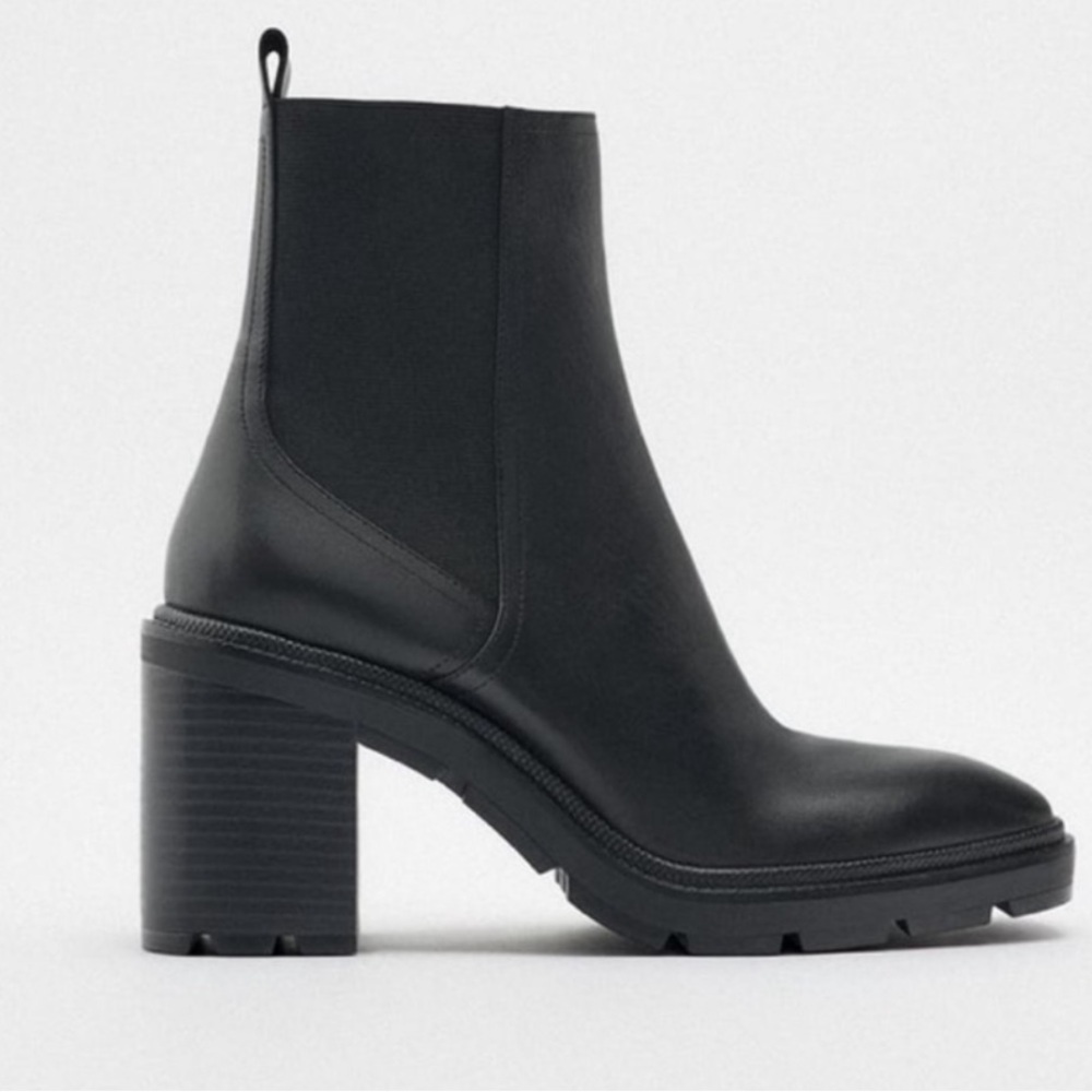 Zara chunky heeled leather ANKLE BOOTS WITH LUG SOLES